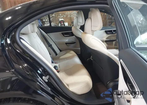 2023 Mercedes-Benz C 300 4Matic из США, поврежденный, VIN W1KAF4HB2PR141583